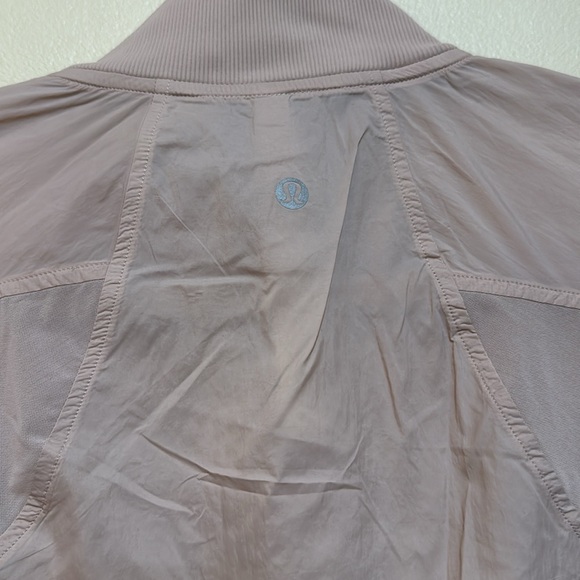 lululemon Serve It Jacket in Muse - Picture 10 of 11